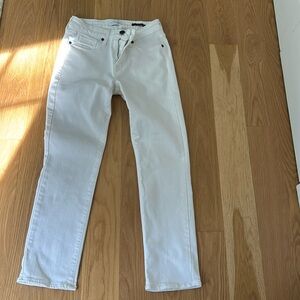 Parker Smith straight white jeans. Size 27